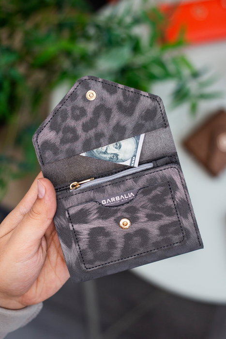 Zoozie Bags Columbia Antracita y Leopardo
